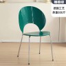 Креативный стульчик из пластика в орининальном стиле зеленого цвета