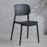 Прочный пластиковый стул с сетчатой спинкой в скандинавском стиле черного цвета